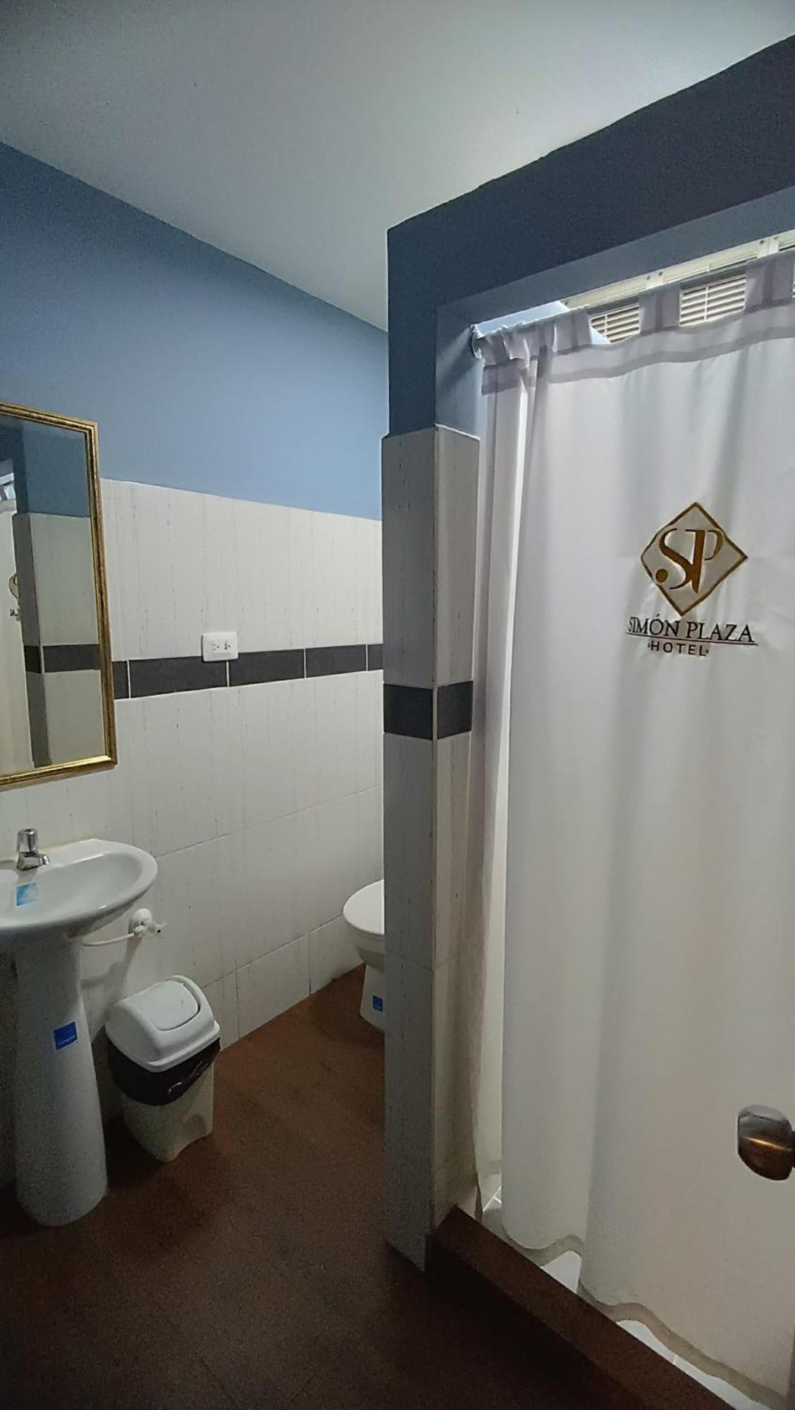 Hotel Simon Plaza Pereira Exterior foto